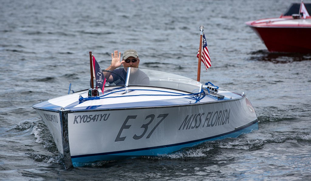 Jim Murdoch running "Miss Florida"